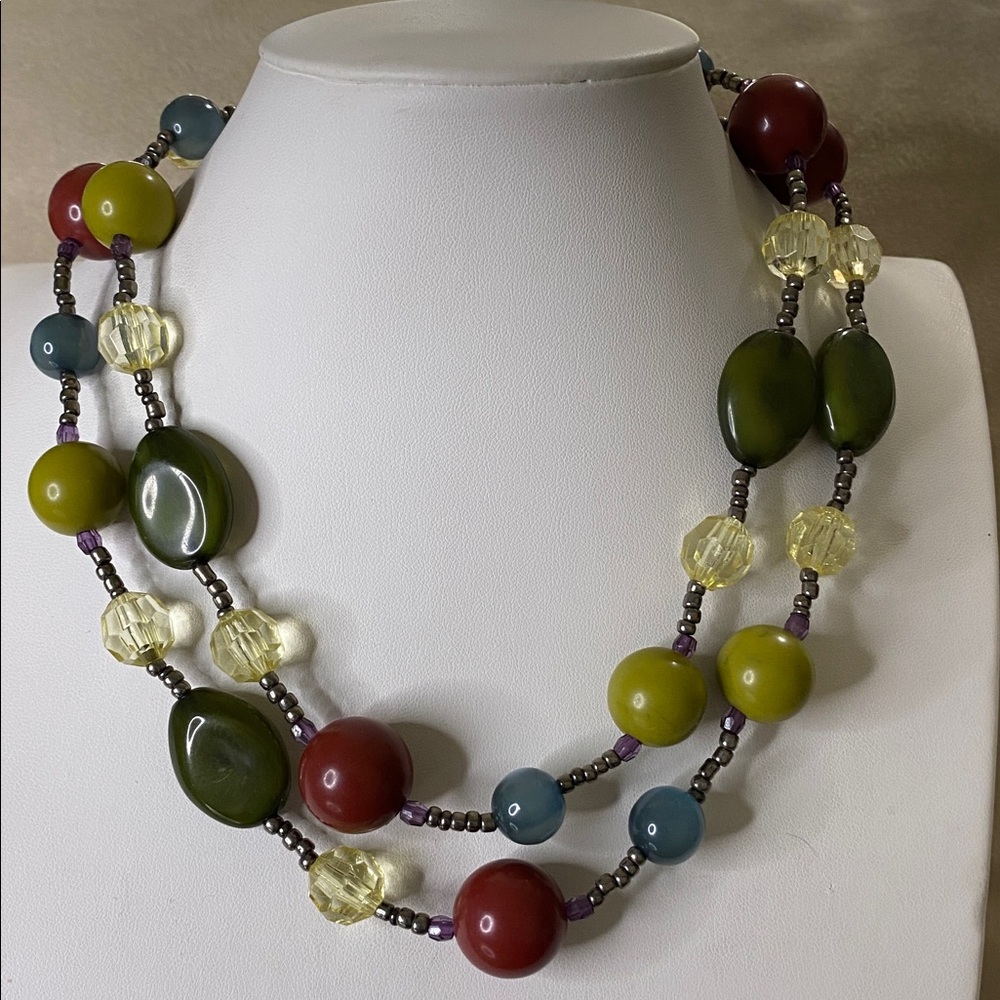 10/$10 Multicolor Beaded Necklace
